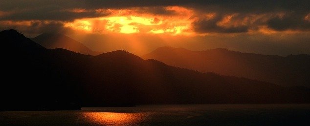 Relocation and relationships – Being far away when it ends